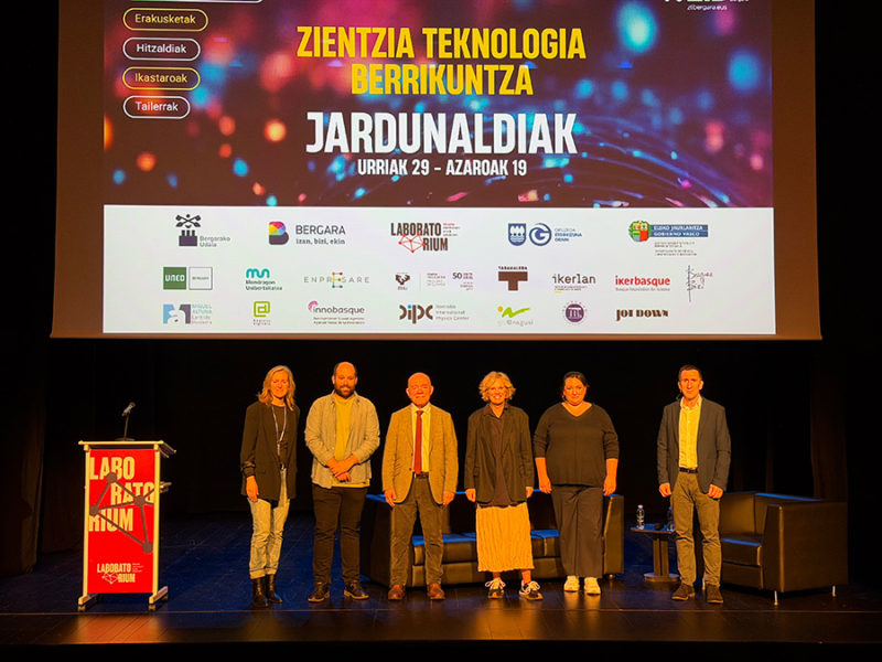 Hasi da ZTB, teknologia kuantikoa hizpide hartuta