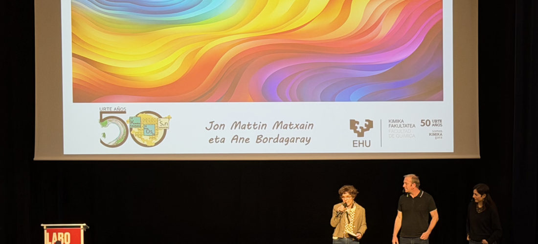 KRONIKA: Koloreen Kimika: Zientziaren eta Ikusgarritasunaren arteko elkargunea