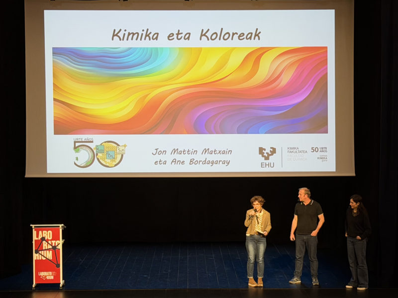 KRONIKA: Koloreen Kimika: Zientziaren eta Ikusgarritasunaren arteko elkargunea