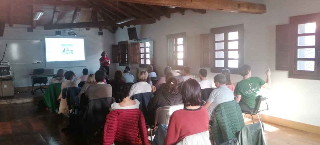 KRONIKA: Bergaran Adimen Artifizial Generatiboaren aukerak negozio txikientzat